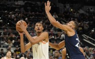 开云体育入口-NBA彩经：残阵出击！森林狼客场力拼马刺